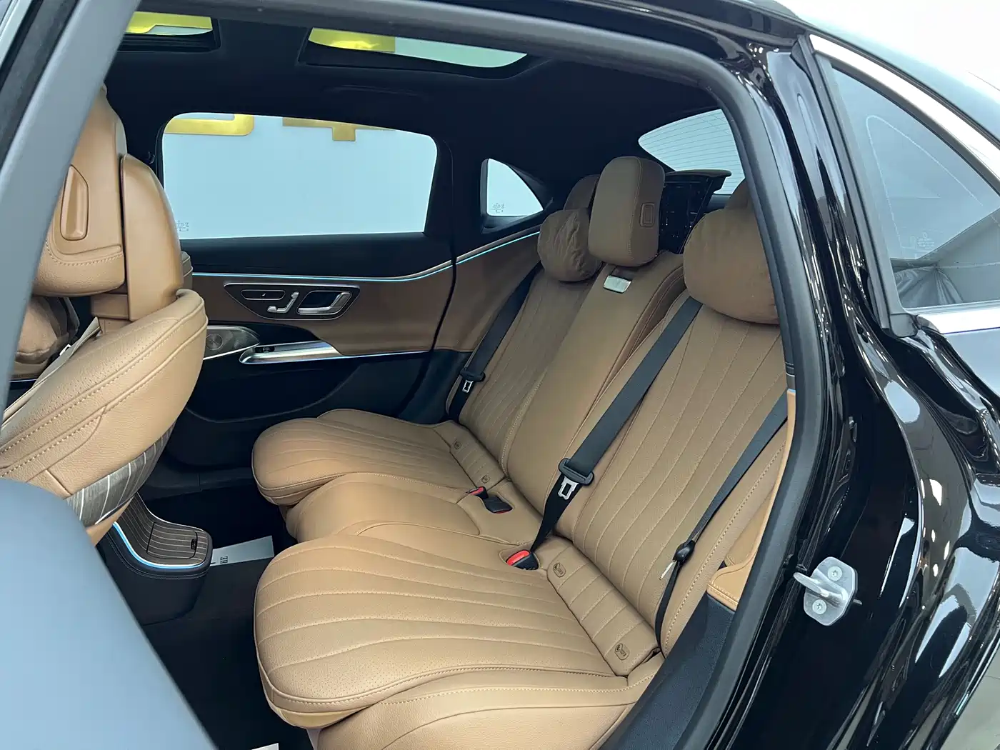 Mercedes-Benz E-Class 2025 Facelift E 300 L Luxury фото 14