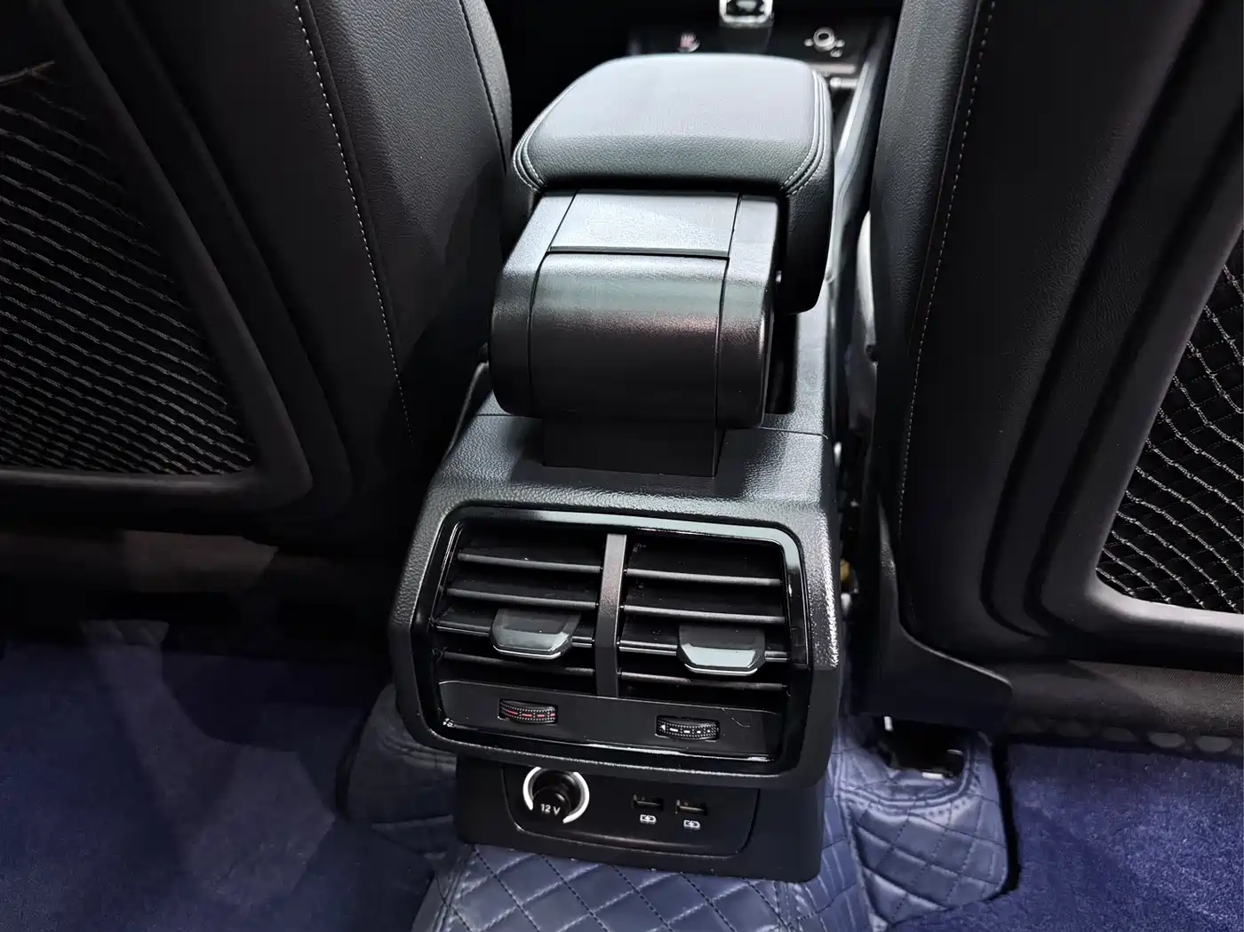 Audi Q3 2019 40 TFSI Fashion Dynamic фото 19