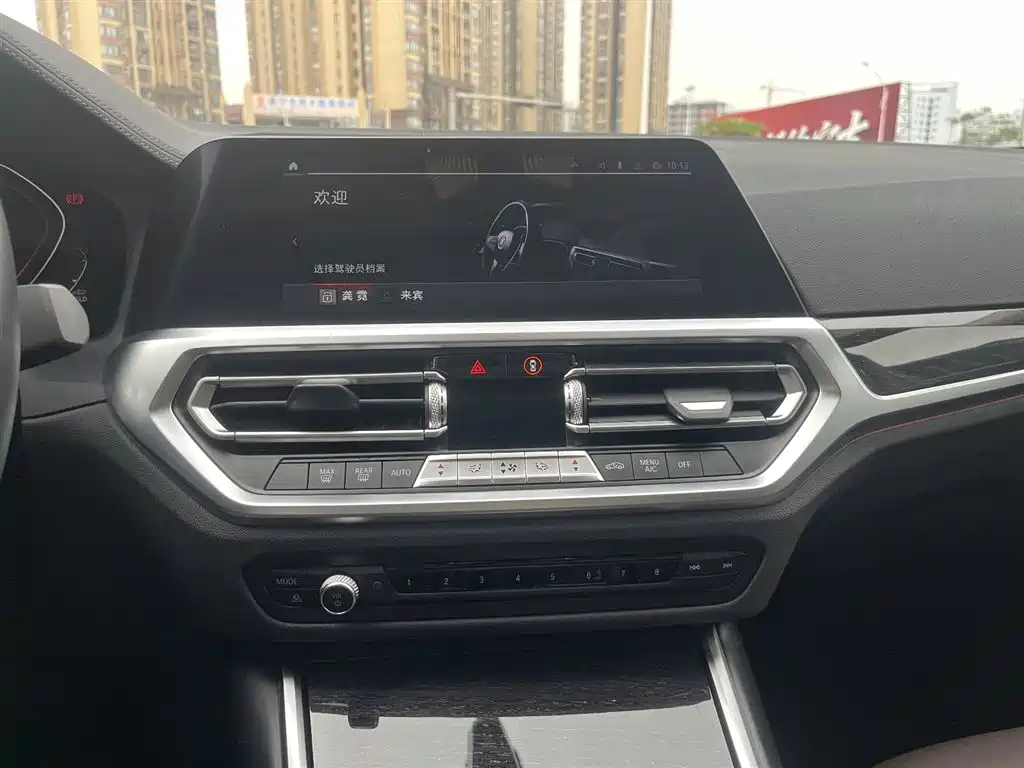 BMW 3 Series 2020 325Li M Sport Package фото 22