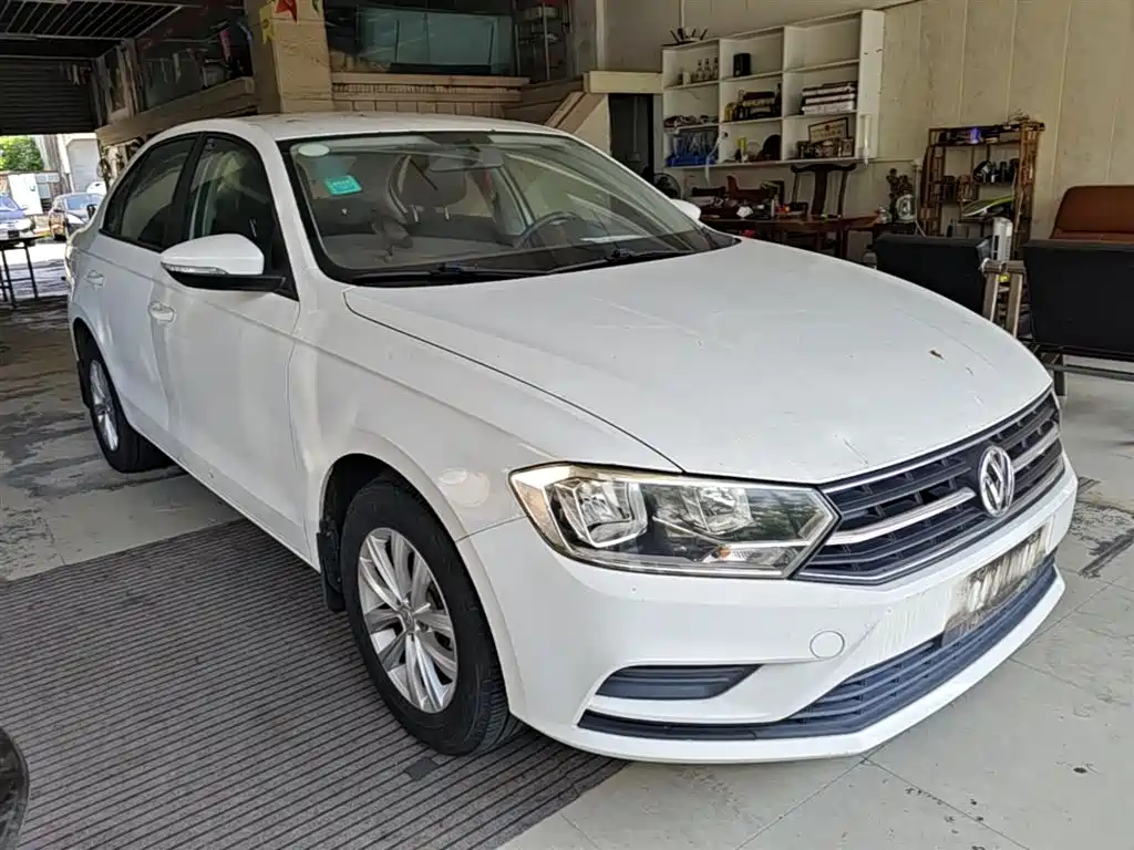 Volkswagen Bora 2016 Model 1.6L Automatic Fashion фото 4