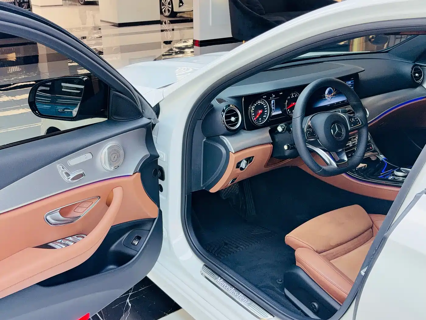Mercedes-Benz E-Class 2017 E 200 Sport фото 6