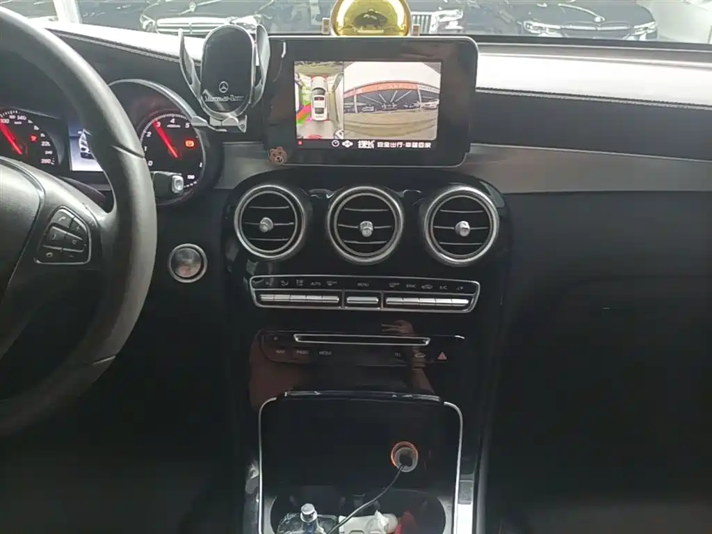 Mercedes-Benz GLC 2017 GLC 200 4MATIC фото 13
