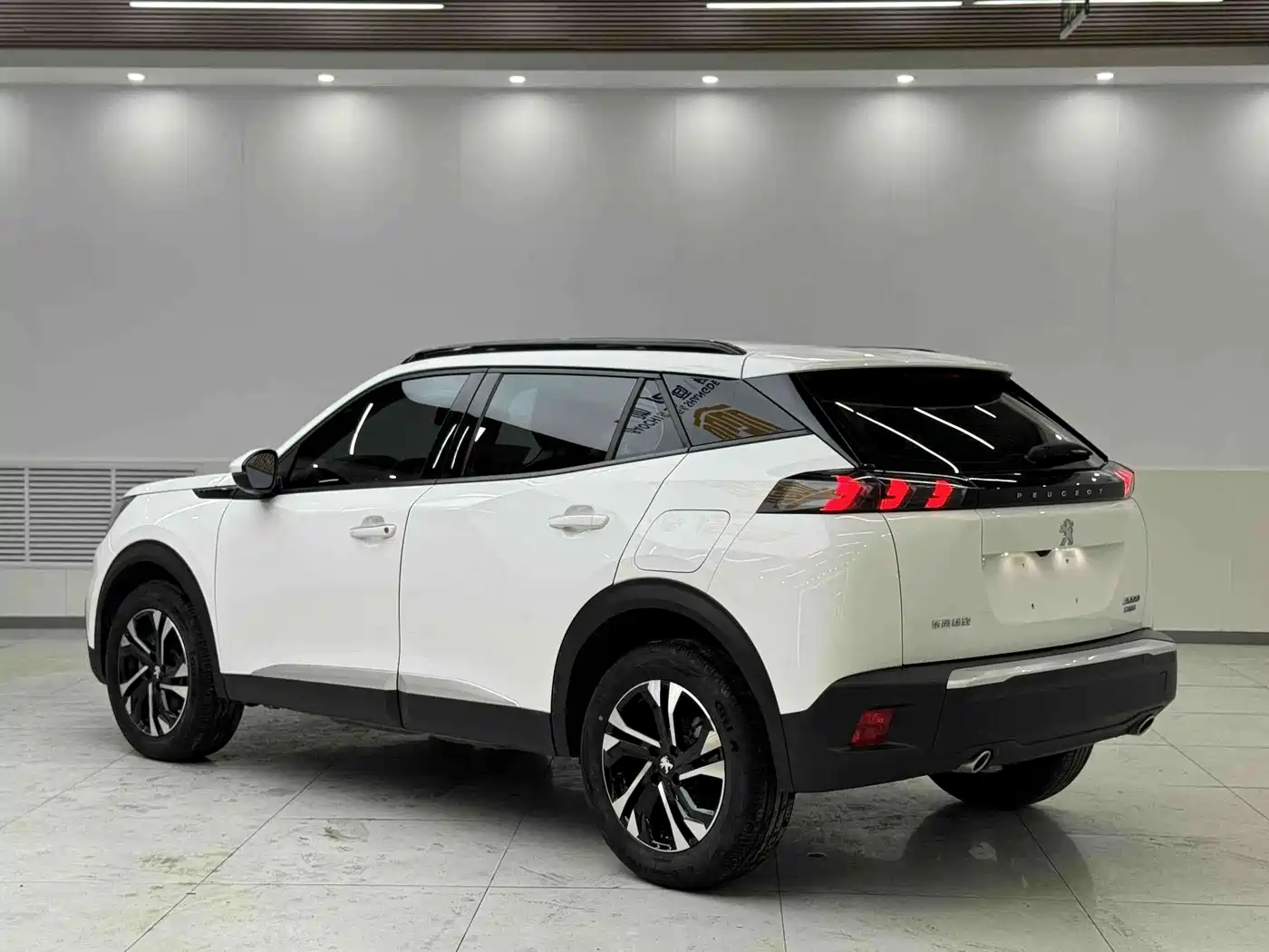 Peugeot 2008 2022 230THP THE ONE фото 5