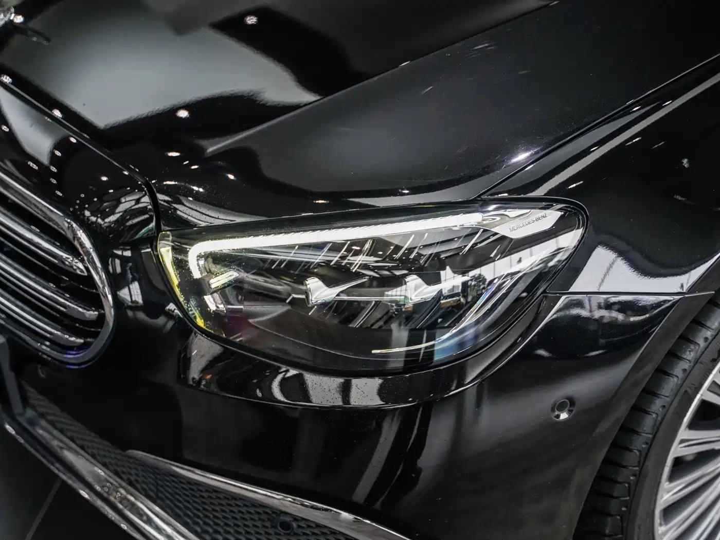 Mercedes-Benz E-Class 2023 Facelift E 300 L Luxury фото 13