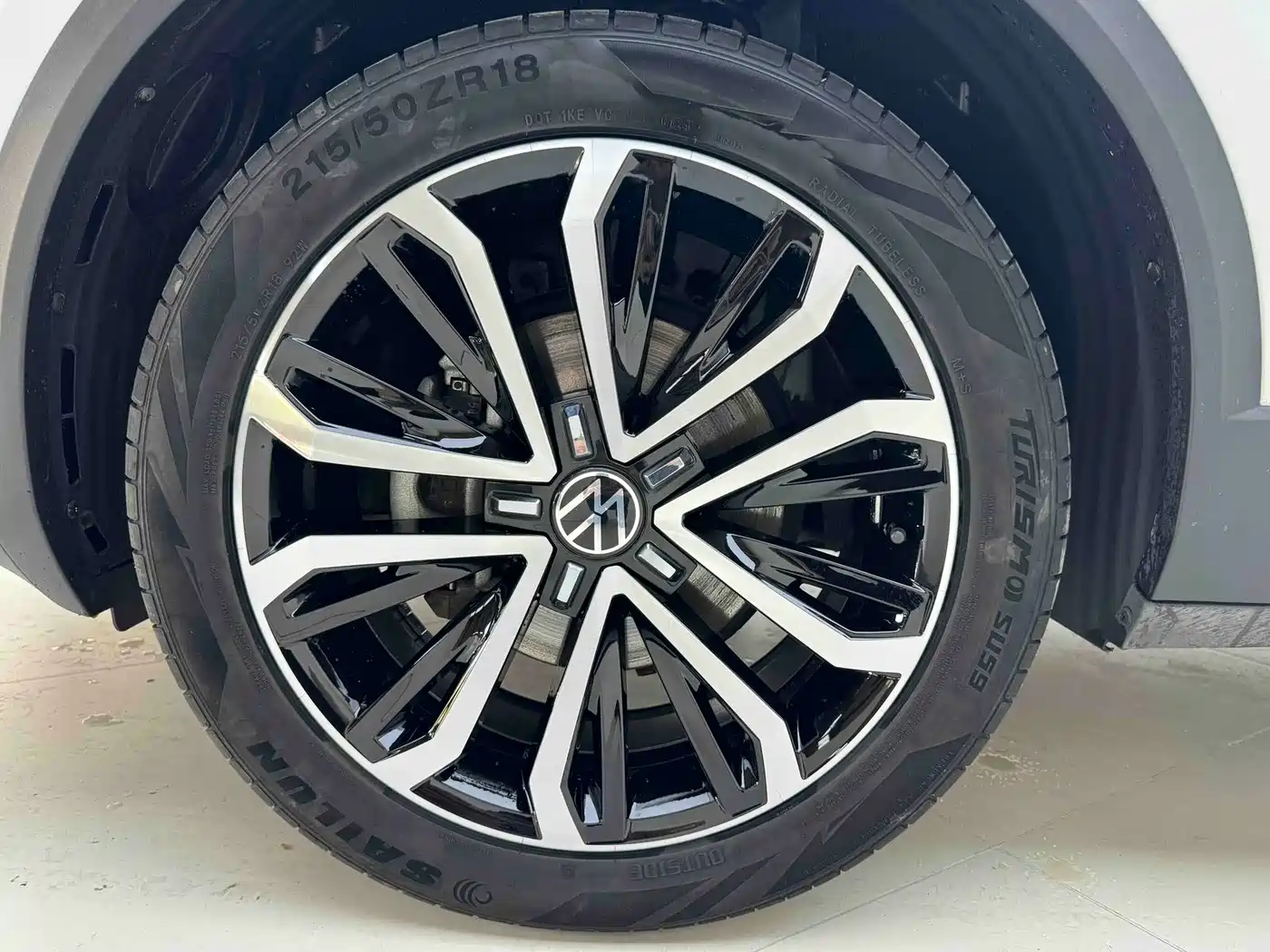 Volkswagen T-ROC 2022 280TSI DSG 2WD Comfort PLUS фото 8