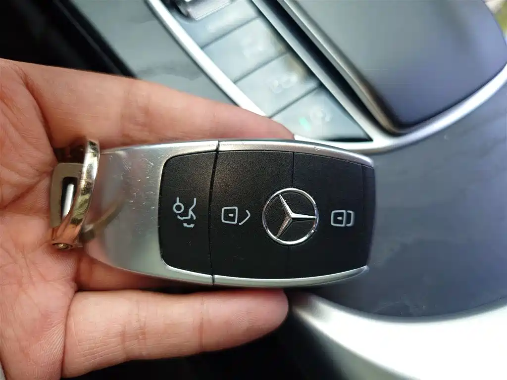 Mercedes-Benz C-Class 2019 Facelift C 260 L Sport фото 12