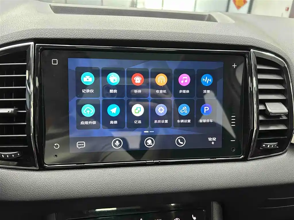 Škoda Karoq 2022 TSI280 Smart Brilliance Edition фото 6