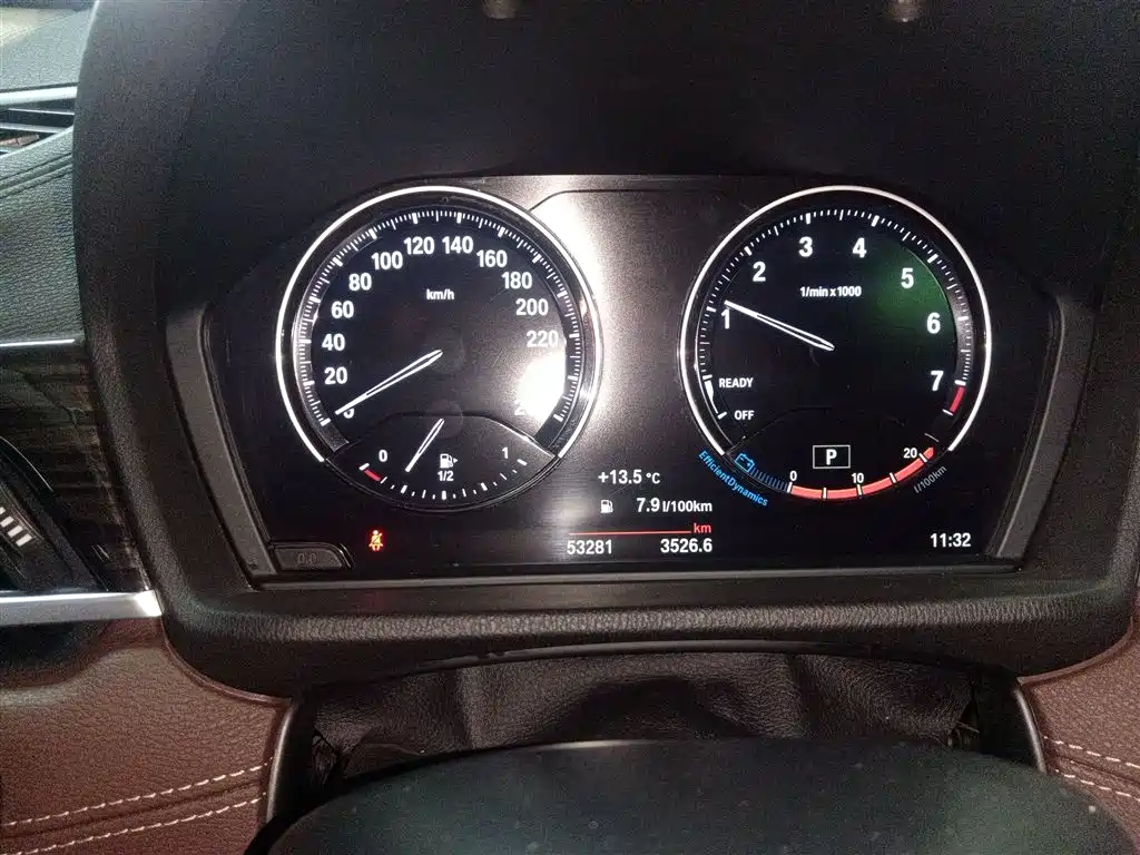 BMW X1 2020 xDrive25Li Premium Edition фото 8