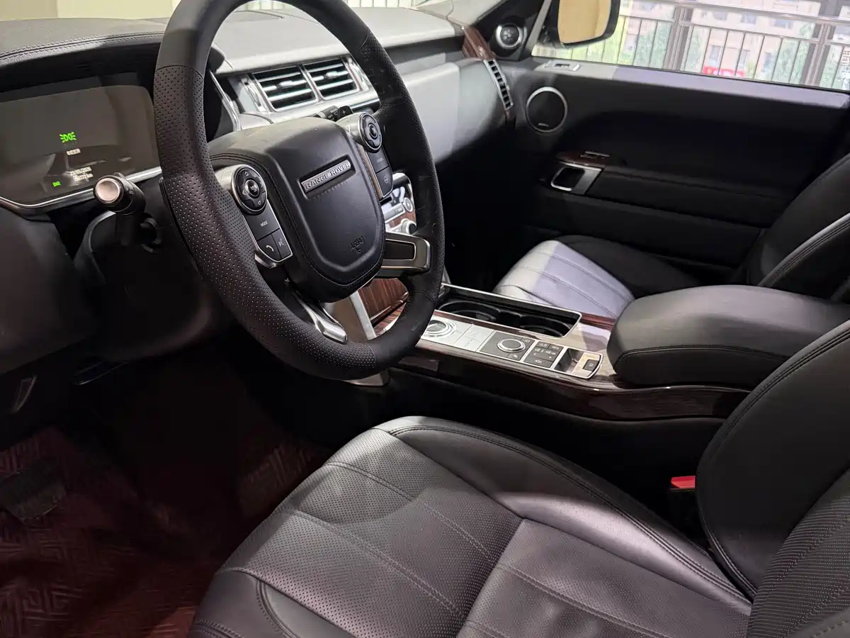 Land Rover Range Rover 2016 3.0 SC V6 Vogue LWB фото 11