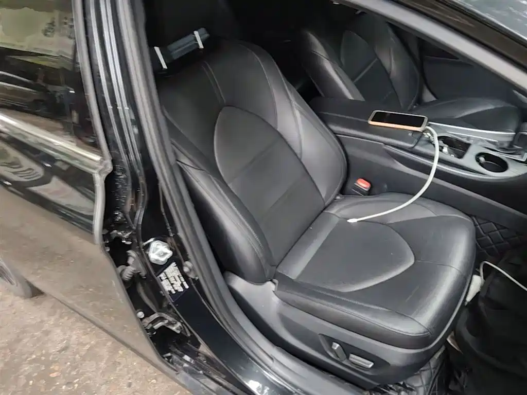Toyota Avalon 2023 2.5L Luxury Edition фото 25
