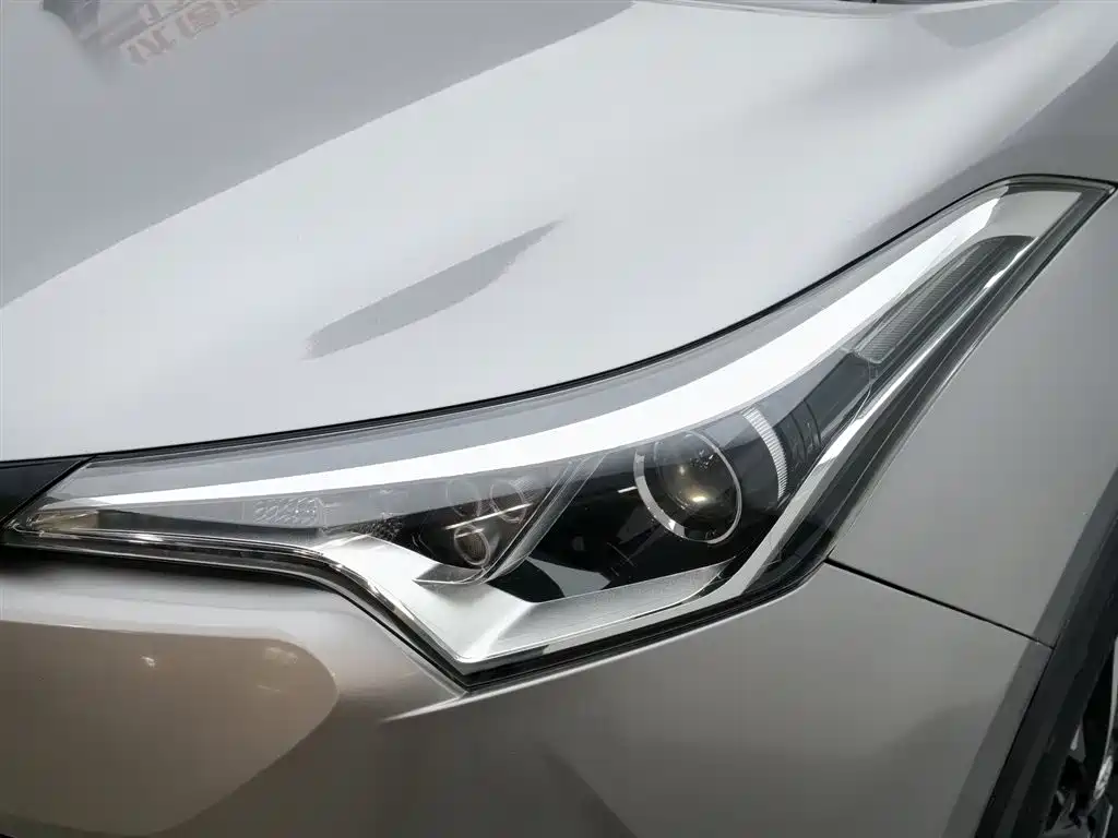 Toyota IZOA 2018 2.0L Yichi Edition China V фото 7