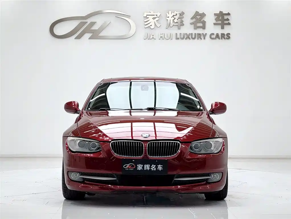 BMW 3 Series (Import) 2011 320i Coupe фото 2
