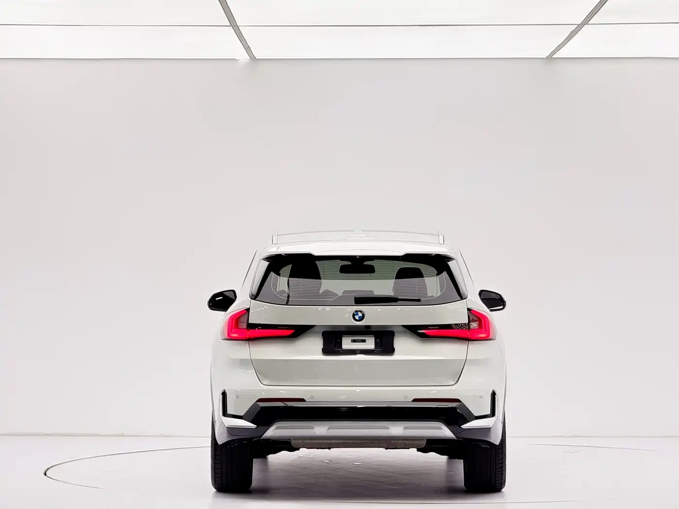 BMW X1 2023 sDrive20Li X Design Package фото 5