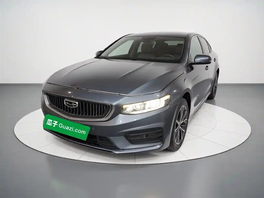 Фото 2 - Geely Preface