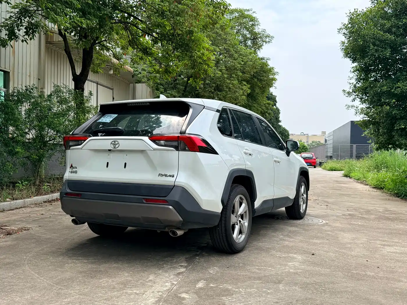 Toyota RAV4 Rongfang 2022 2.0L CVT 2WD Trend Edition фото 3
