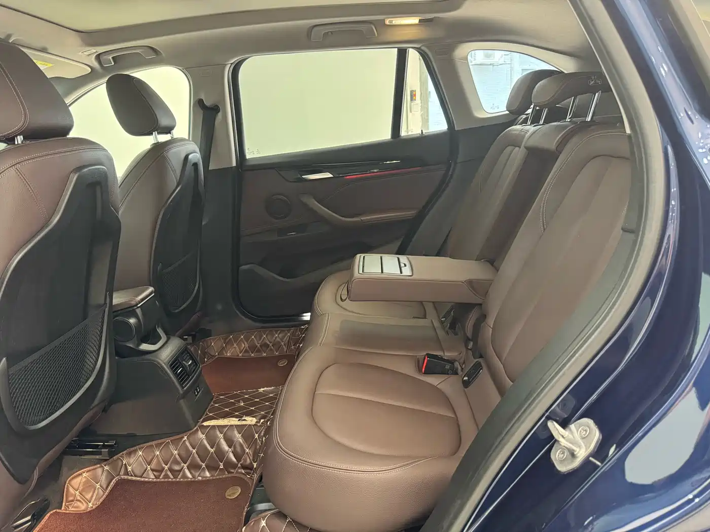 BMW X1 2020 sDrive25Li Leading Model фото 5