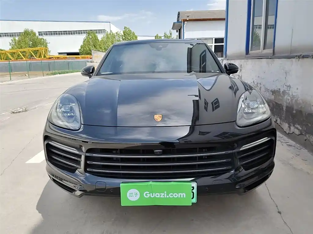 Porsche Cayenne New Energy 2023 Cayenne E-Hybrid 2.0T фото 3