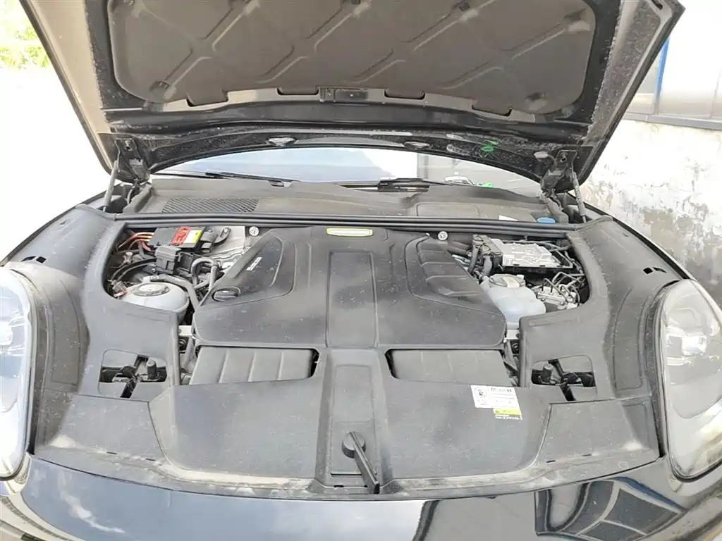 Porsche Cayenne New Energy 2023 Cayenne E-Hybrid 2.0T фото 20