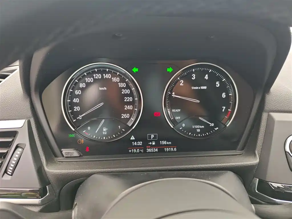 BMW 1 Series 2020 Model 120i M Sport Package фото 12
