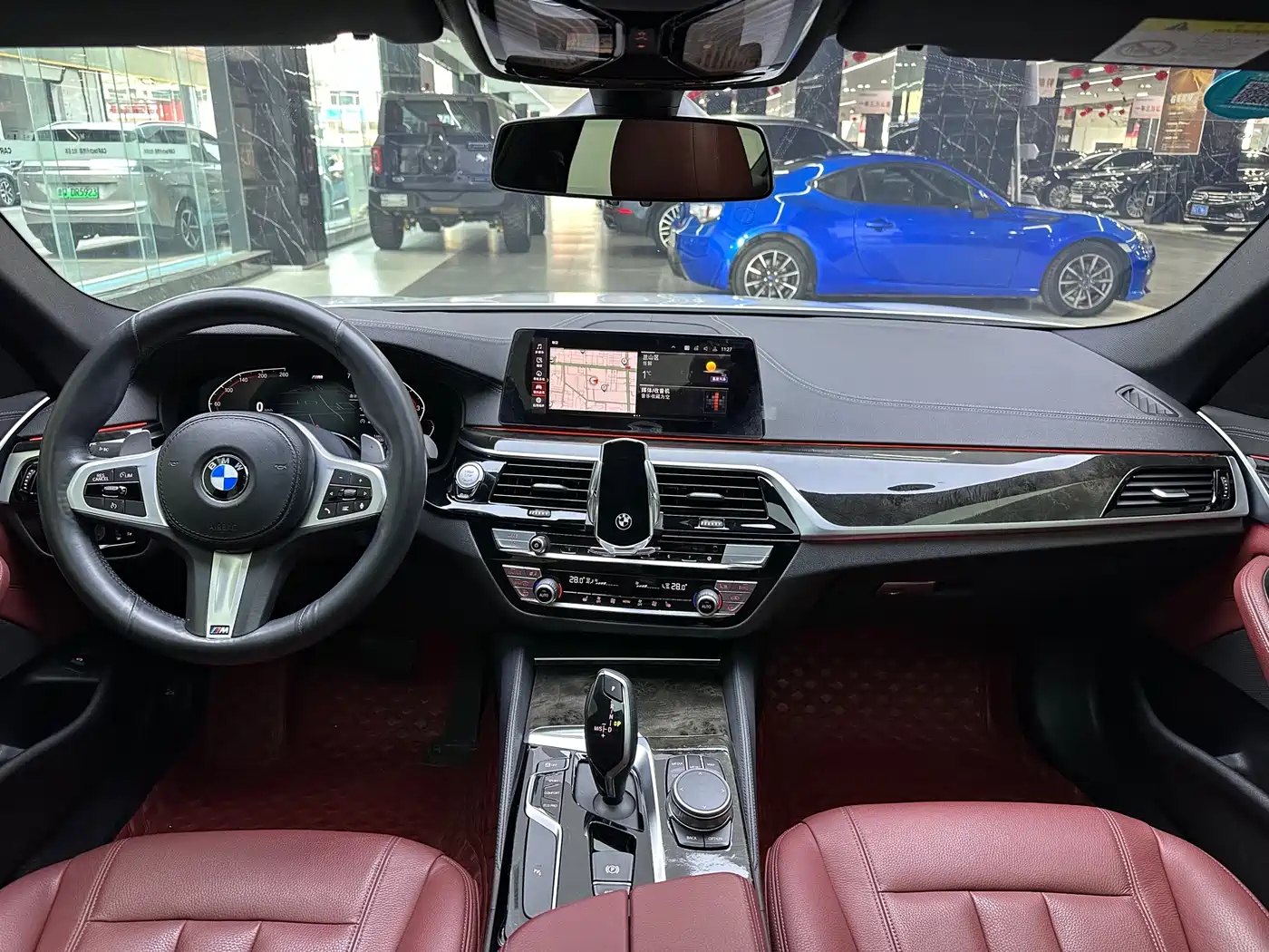 BMW 5 Series 2020 530Li Leading M Sport Package фото 8