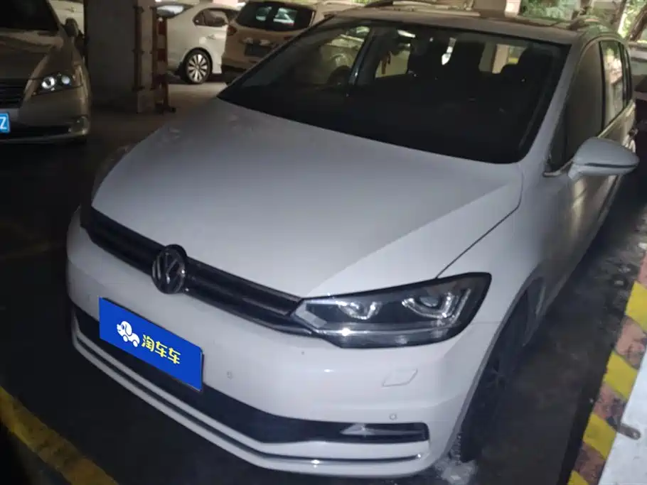 Volkswagen Touran 2018 Touran L 280TSI DSG Luxury 7-seater