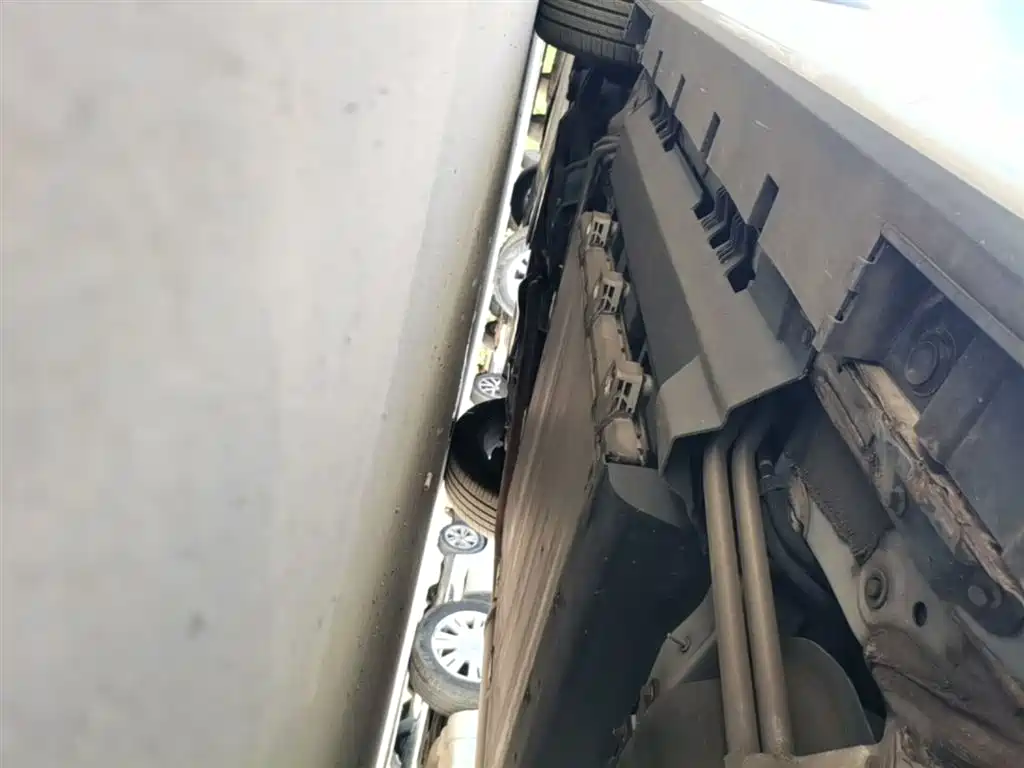 BYD Song New Energy 2019 Song DM 1.5TID Smart Connection Sharp фото 22