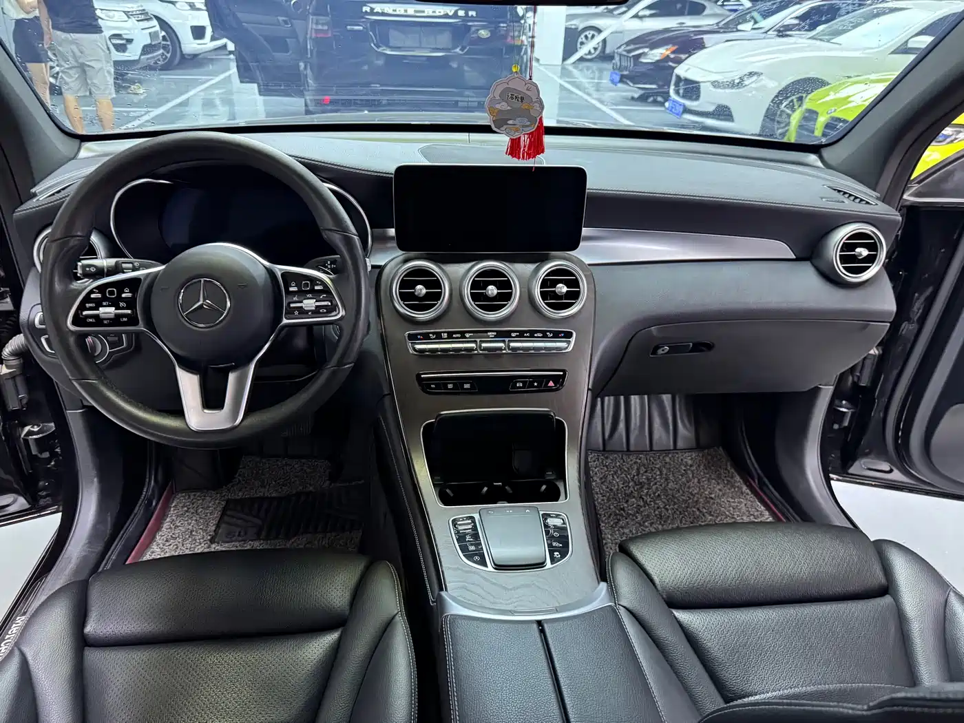 Mercedes-Benz GLC 2022 Model GLC 260 L 4MATIC Luxury Edition фото 10