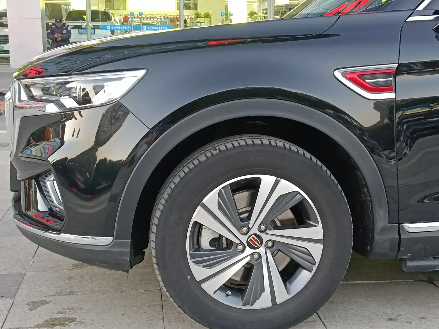 Hongqi HS5 2019 2.0T Smart Connect Enjoy Edition фото 4