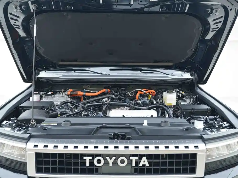 Toyota Prado 2024 2.4T All-Terrain TX Edition 5-Seater фото 7