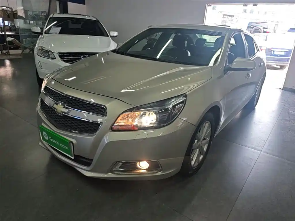 Chevrolet Malibu 2014 2.0L Automatic Luxury фото 2