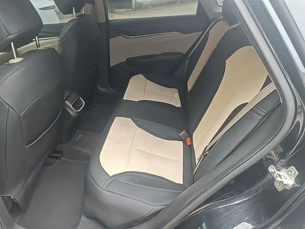 Buick Excelle 2015 15N Automatic Elite фото 17