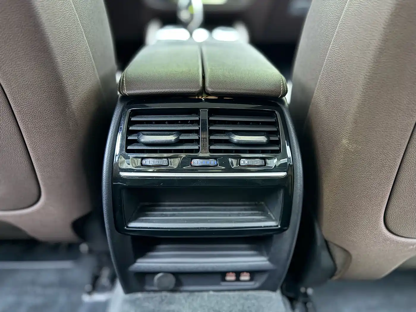 Фото 15 - BMW 5 Series