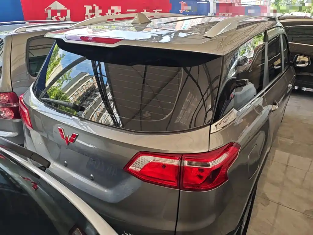 Wuling Motors Wuling Hongguang S3 2019 2019 1.5T Manual Luxury Model China VI