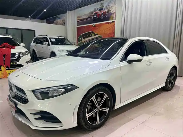 MERCEDES-BENZ A CLASS