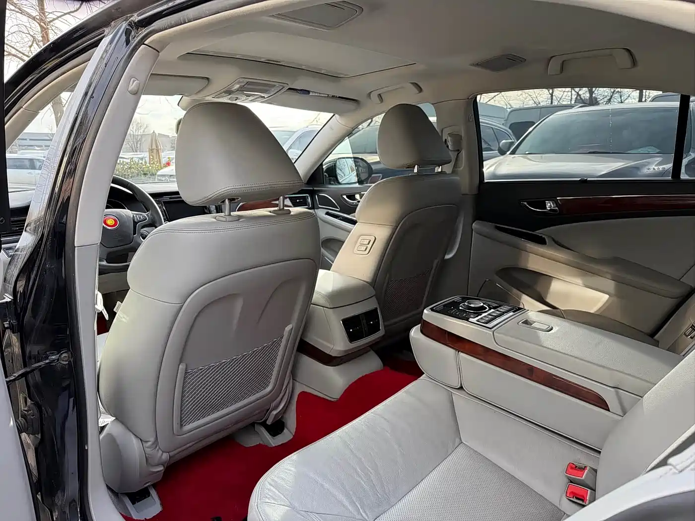Hongqi H7 2015
