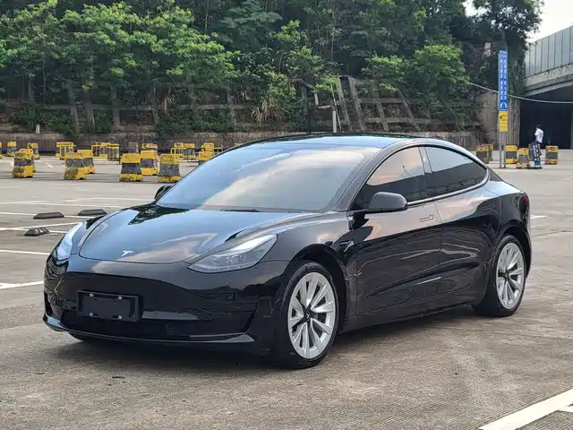 tesla model-3