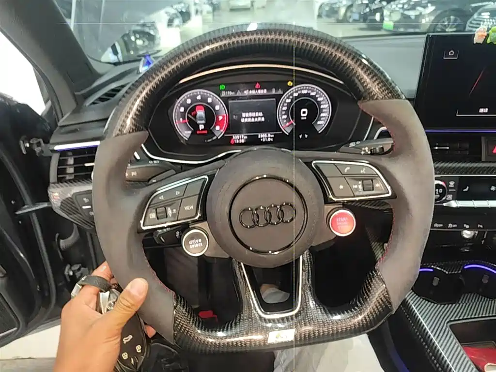 AUDI A4L