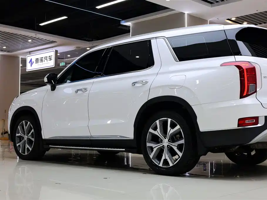 Hyundai Palisade 2021 3.5L Automatic 4WD GLS фото 11