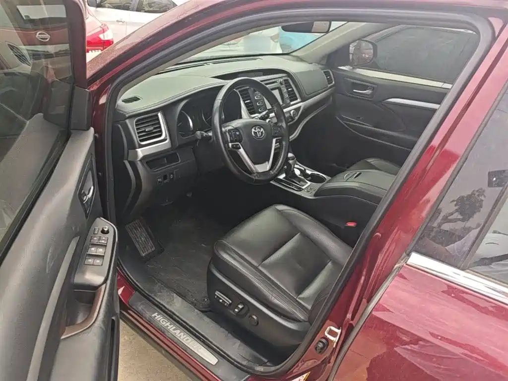 Toyota Highlander 2015 2.0T AWD Luxury Edition 7-seater фото 16