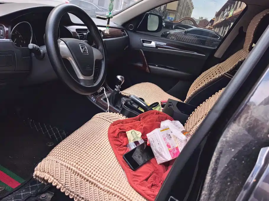 Zotye T600 2017 2017 1.5T Manual Elite New Year Edition