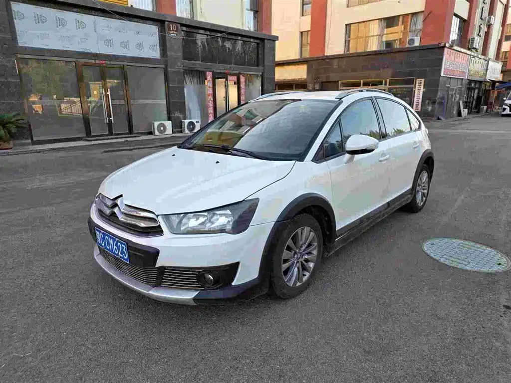 Фото 1 - Citroën C-Quatre