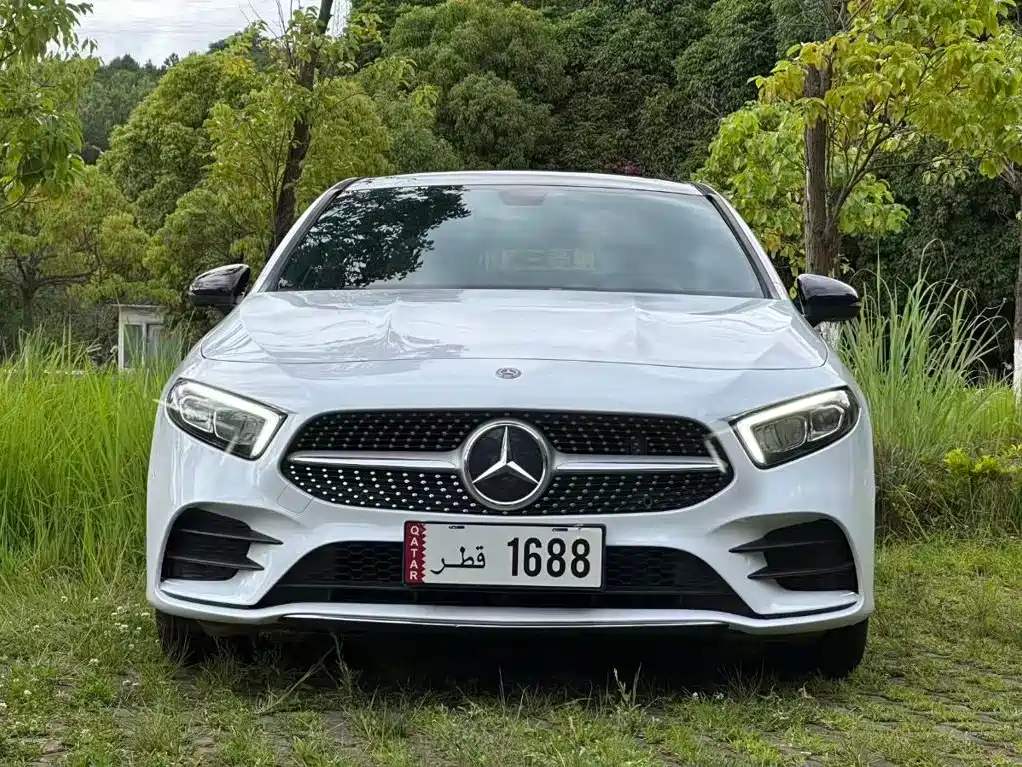 Фото 2 - Mercedes-Benz A-Class