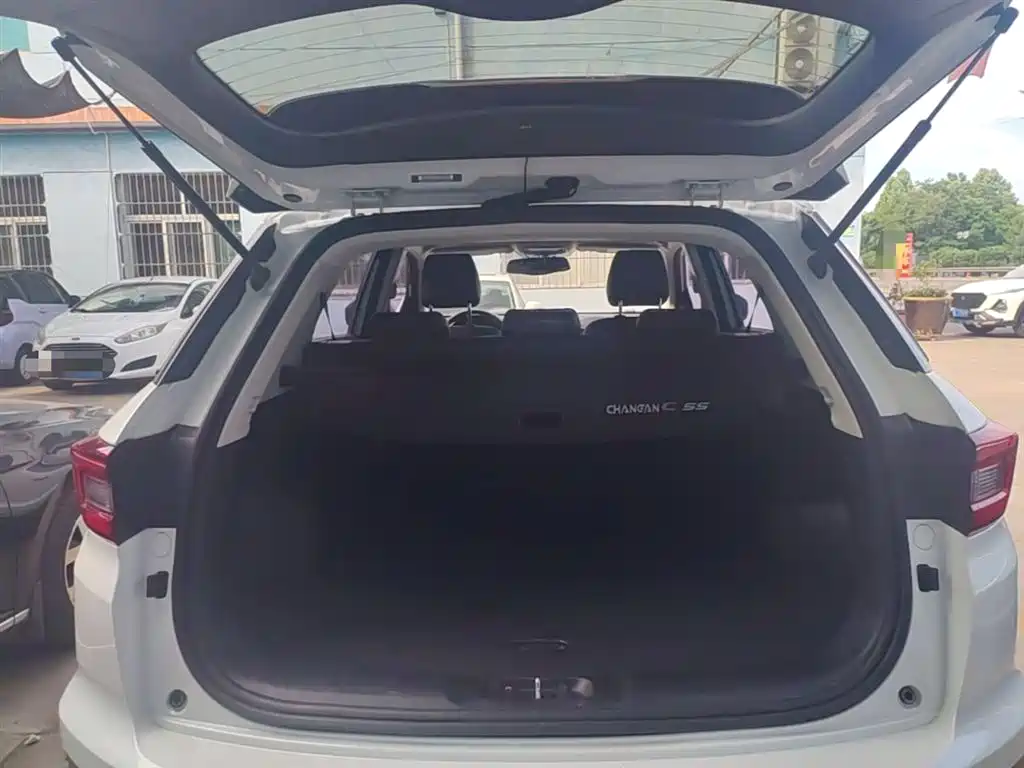 CHANGAN CS55