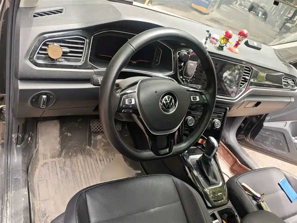 Volkswagen T-ROC 2022 280TSI DSG 2WD Comfort PLUS фото 6