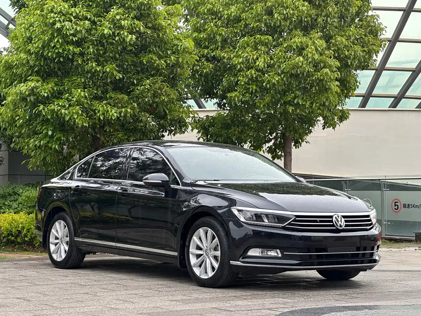 Volkswagen Magotan 2019 330TSI DSG Leading China VI фото 3