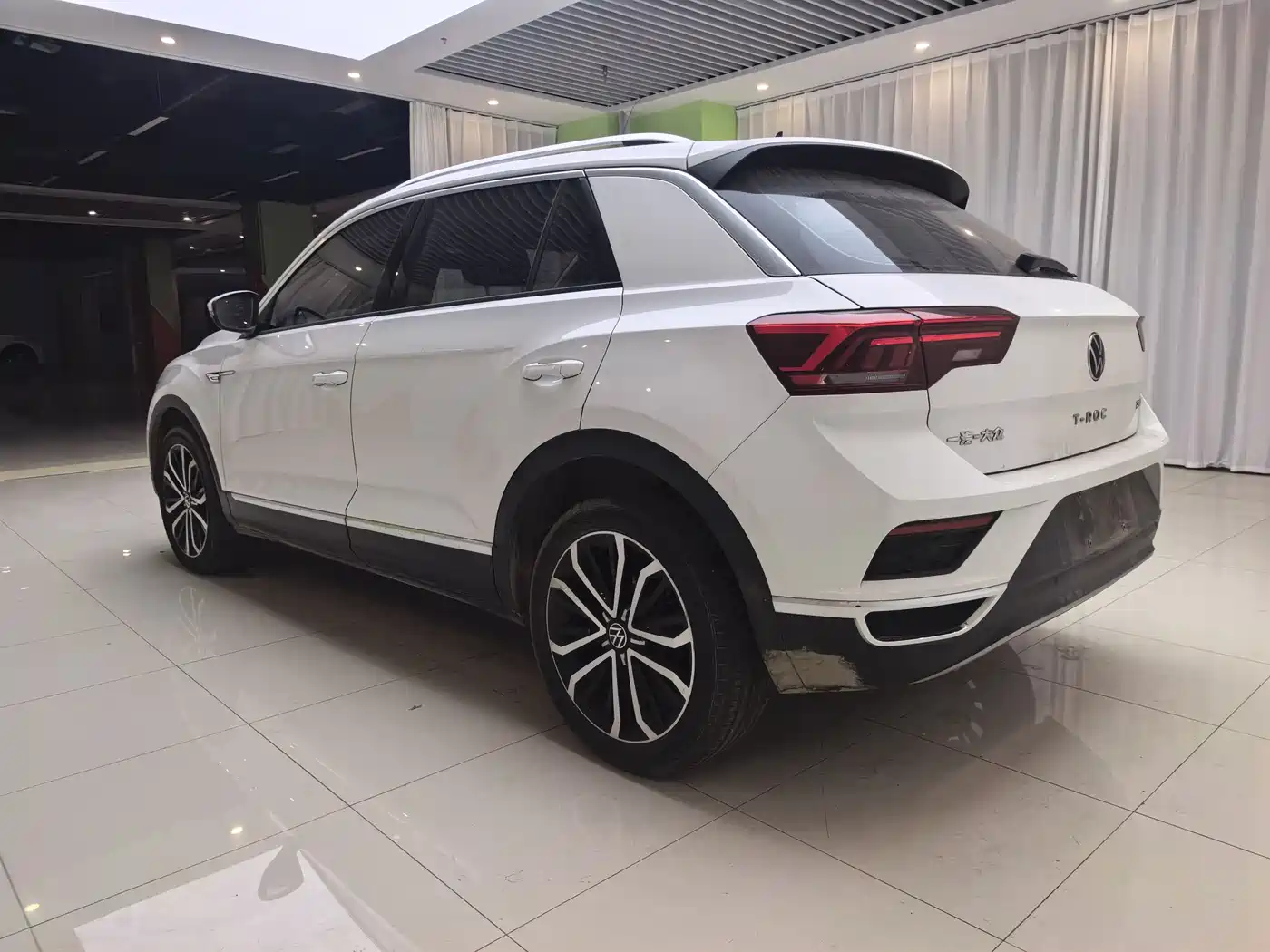 Volkswagen T-ROC 2022 280TSI DSG 2WD Comfort PLUS фото 16