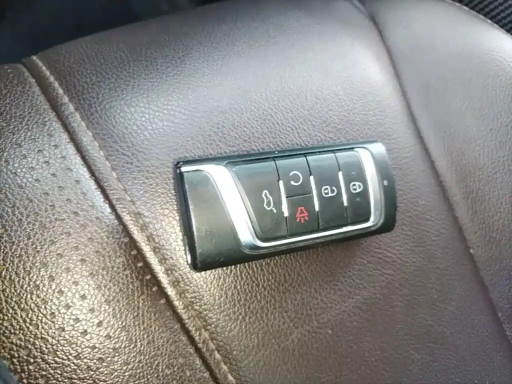 GAC Trumpchi Trumpchi M6 2019 270T DCT Luxury Edition (6-seater) (China VI) фото 9