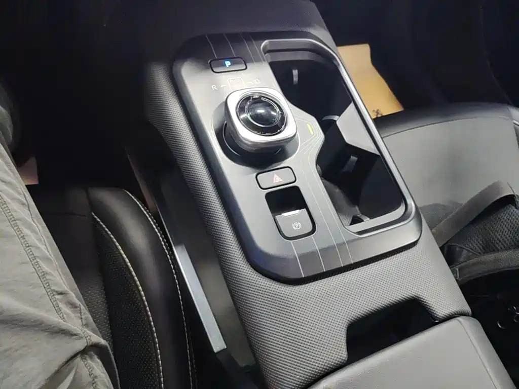 Toyota bZ5 2025 2025 550 PRO Smart Edition