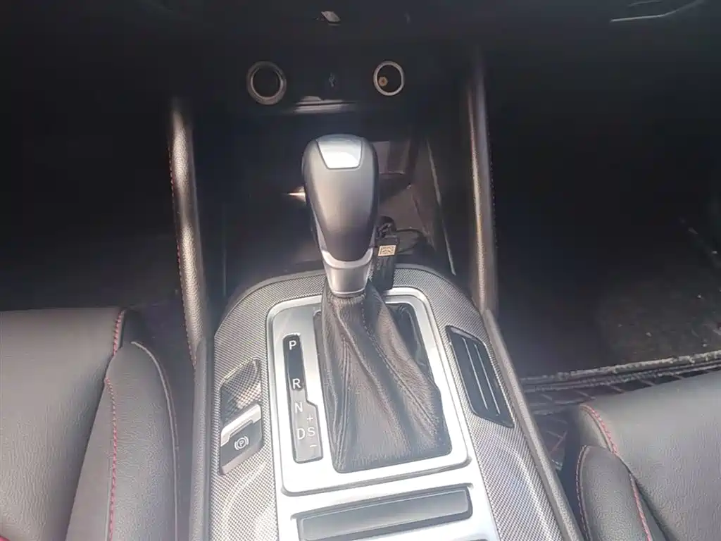 CHANGAN CS55