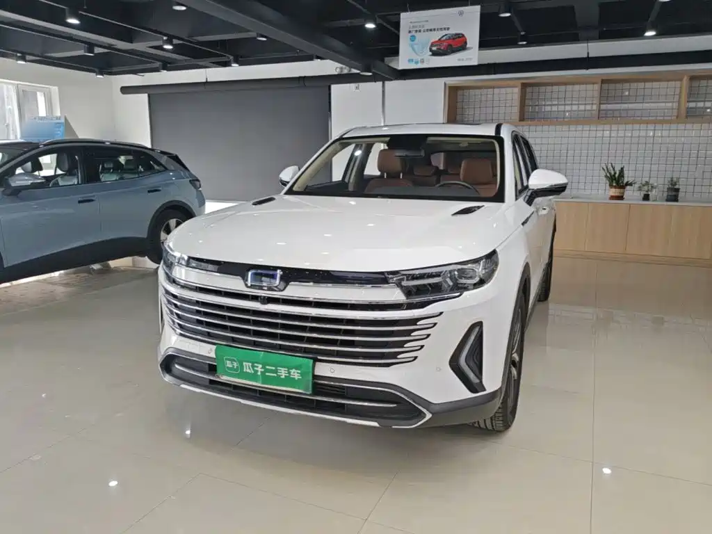 Besturn Bestune T99 2023 2023 2.0T Automatic Premium (6AT)